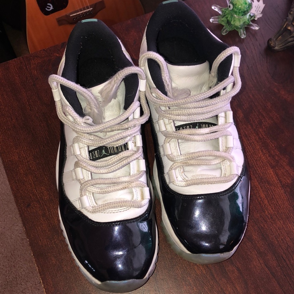 Air Jordan 11 low